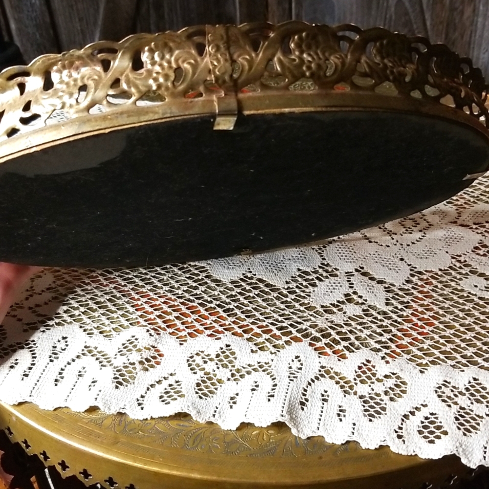Vintage Oval Mirror Vanity Tray-Silver Floral Trim - Picture 5 of 6